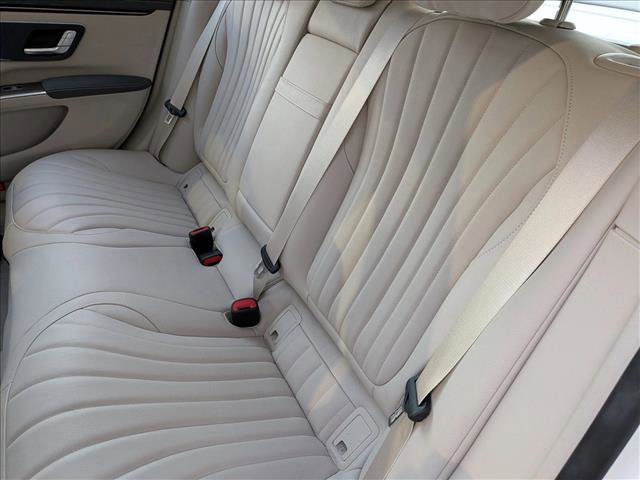 Used 2022 Mercedes-Benz EQS 450+ Sedan image 15