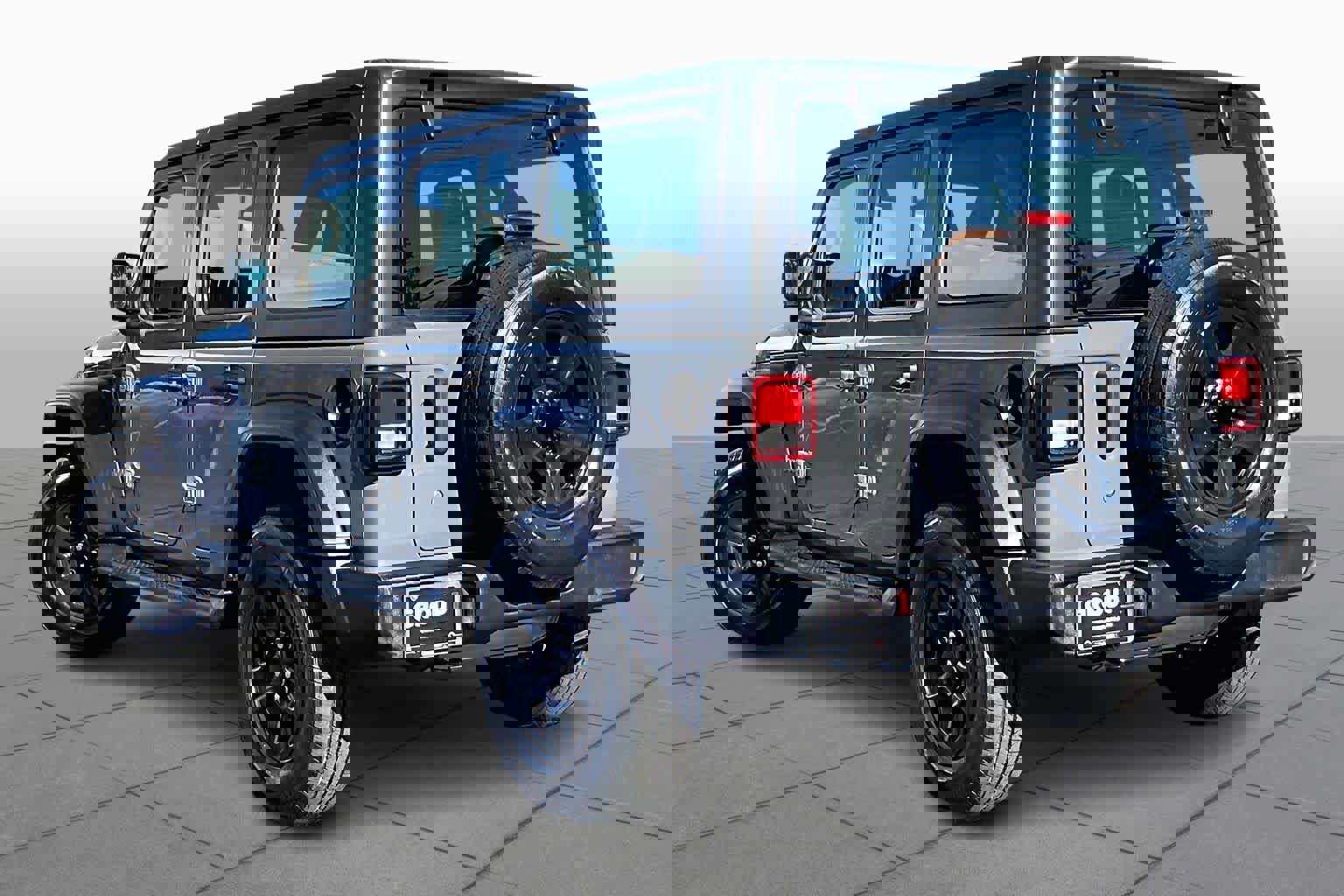 Used 2020 Jeep Wrangler Unlimited Sport image 12