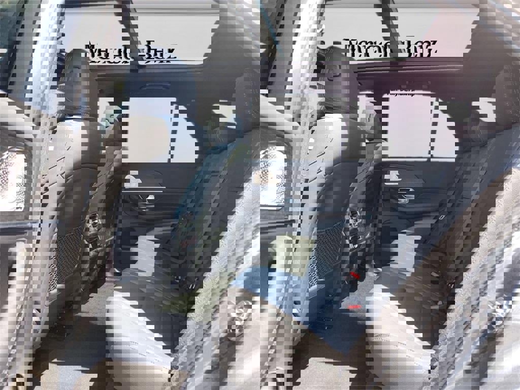 New 2025 Mercedes-Benz GLE 450e 4MATIC image 13