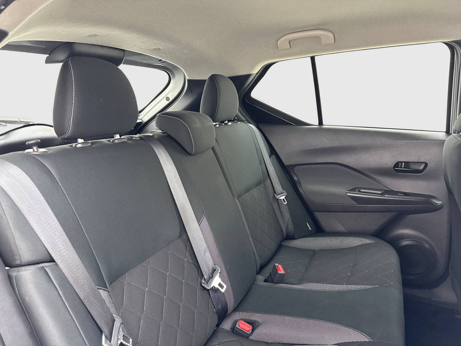 Used 2020 Nissan Kicks S FWD image 43