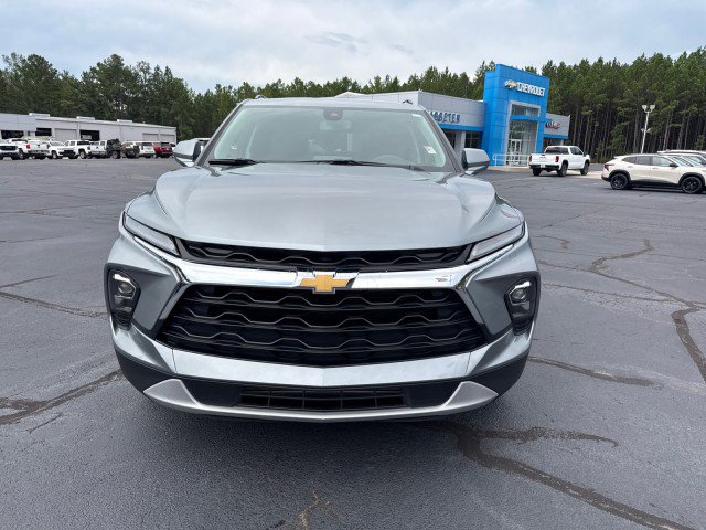 Used 2025 Chevrolet Blazer LT w/ Convenience Package FWD image 8