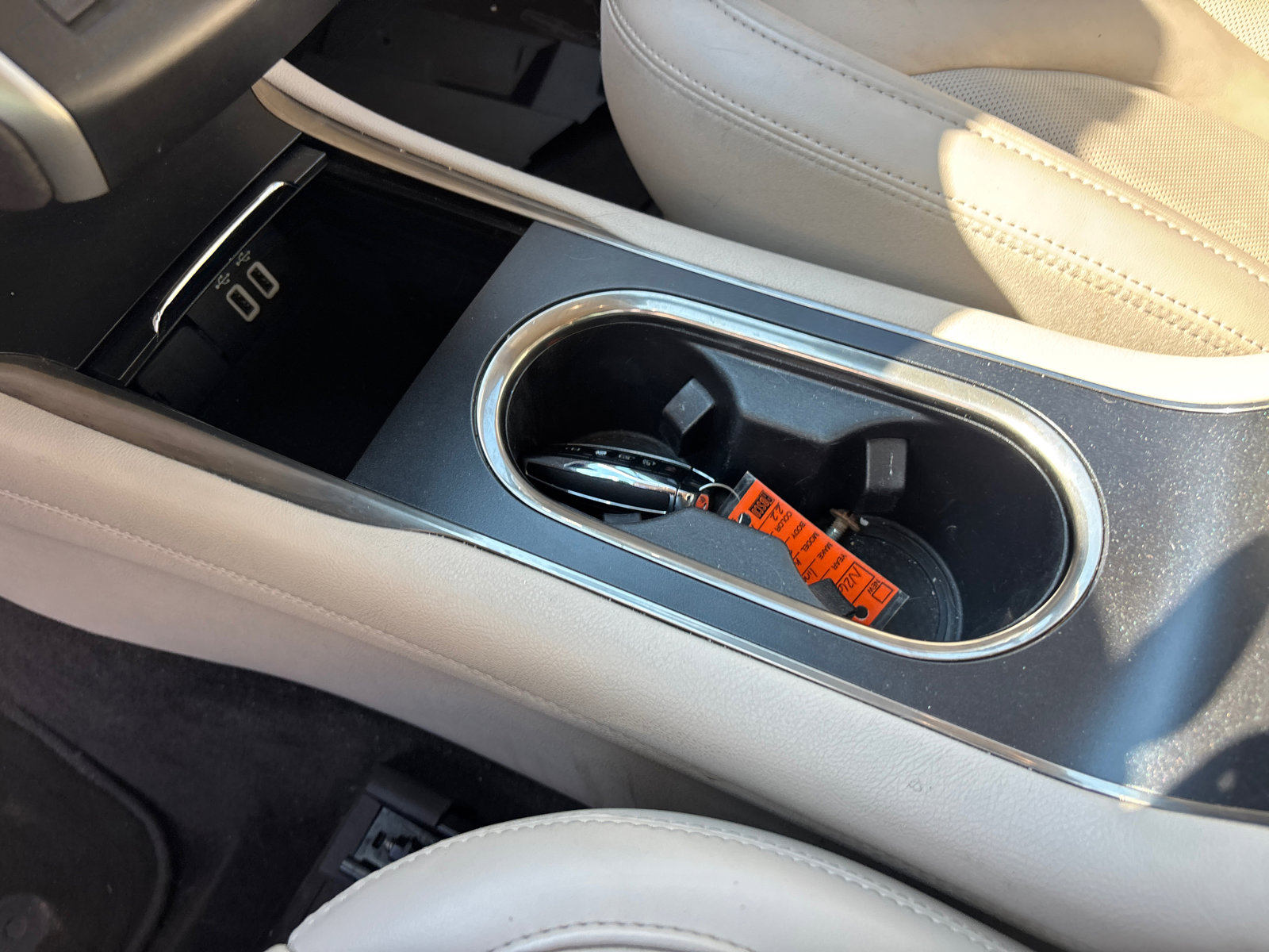 Used 2017 Lincoln MKC Select w/ Select Plus Package FWD image 23