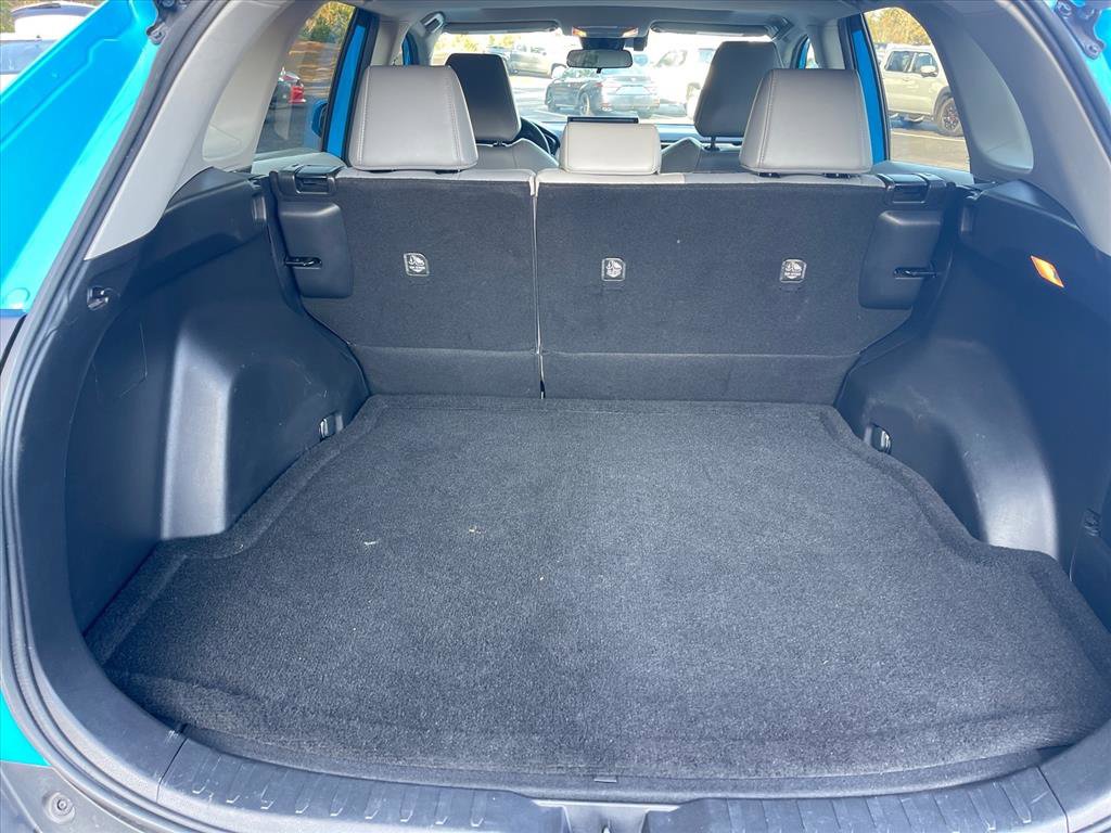 Used 2020 Toyota RAV4 XLE Premium image 16