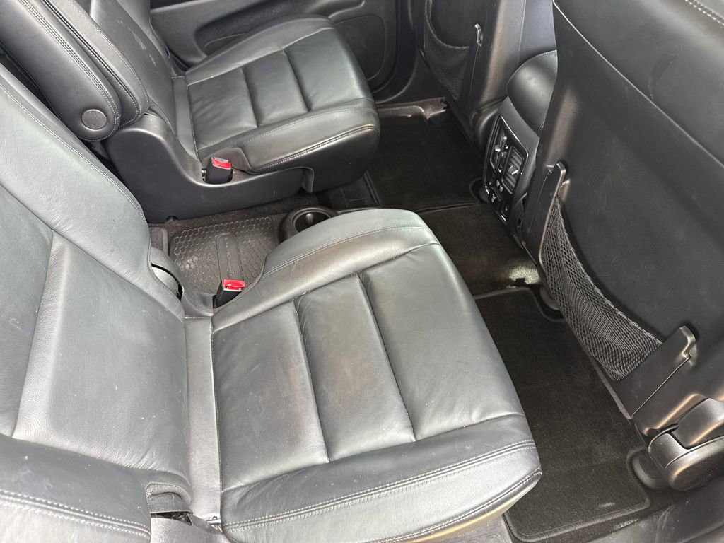 Used 2015 Dodge Durango Limited w/ Nav & Power Liftgate Group image 34