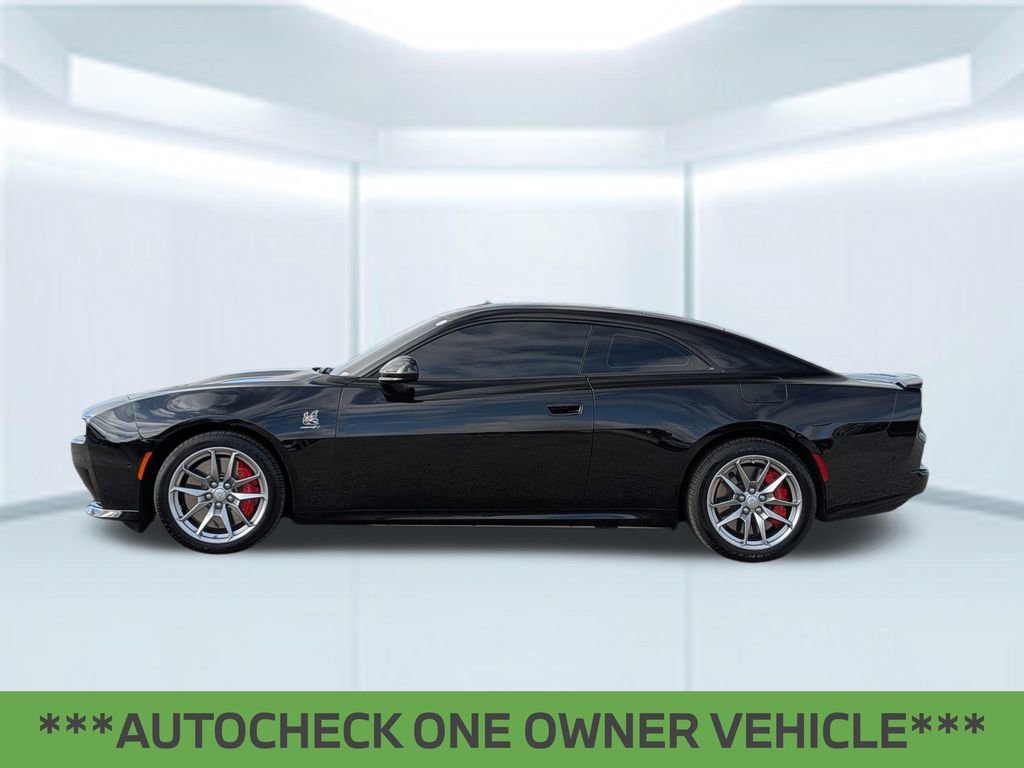 Used 2025 Dodge Charger R/T Scat Pack w/ Track Pack image 2