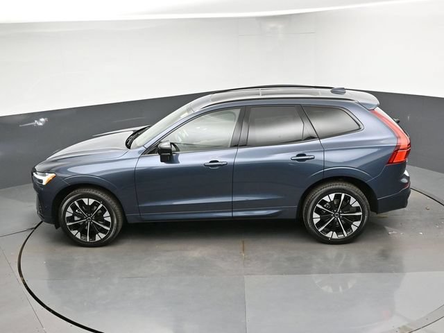 New 2026 Volvo XC60 B5 Plus w/ Protection Package Premier AWD/4WD image 46