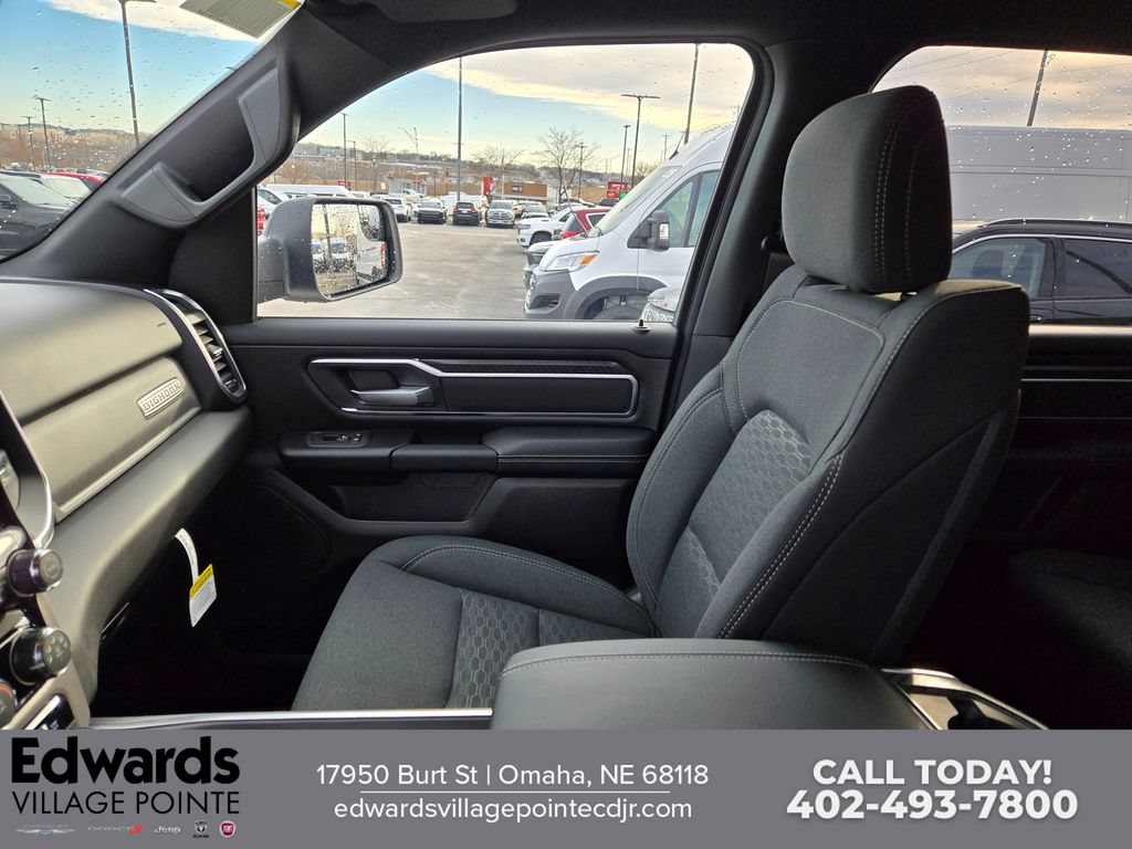 New 2026 RAM 1500 Big Horn w/ Night Edition AWD/4WD image 21