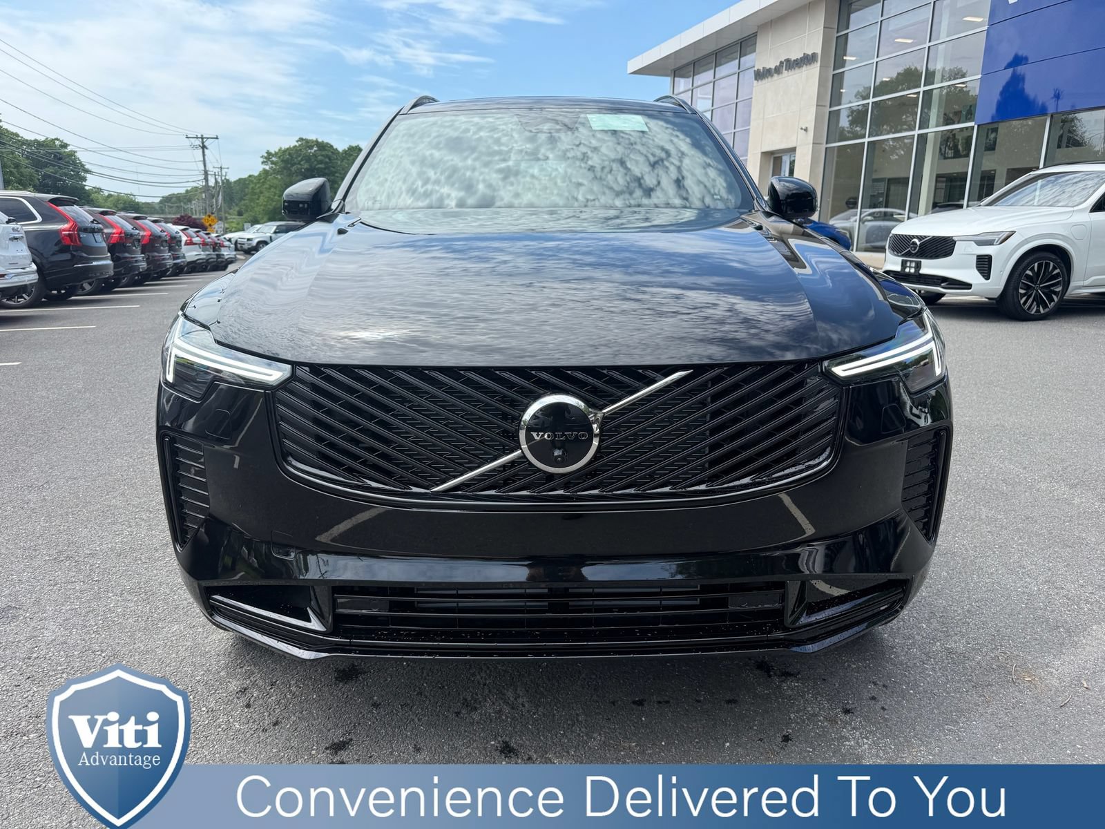 New 2026 Volvo XC90 T8 Ultra w/ Protection Package Premier AWD/4WD image 3