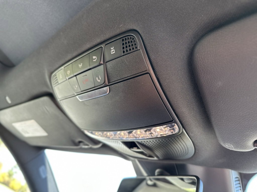 Used 2018 Mercedes-Benz E 400 4MATIC Coupe image 26