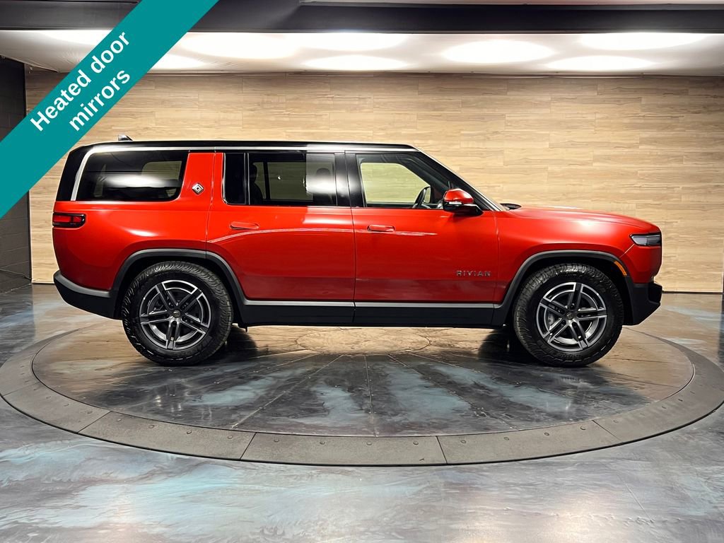 Used 2025 Rivian R1S Adventure AWD/4WD image 9