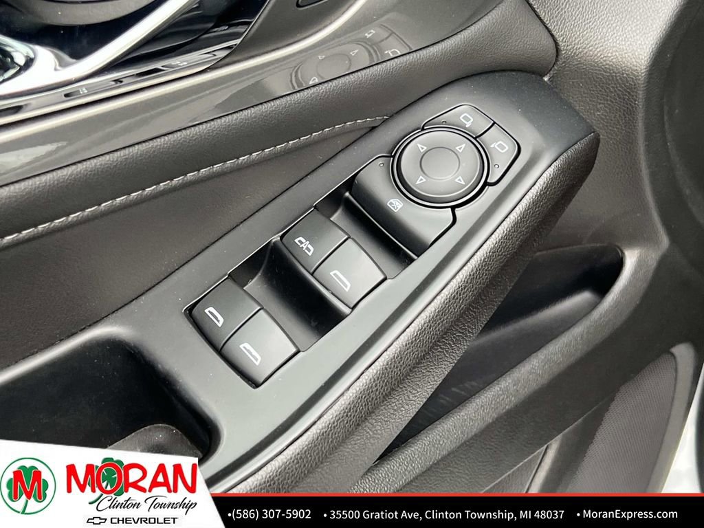 Certified 2023 Chevrolet Traverse LT image 15