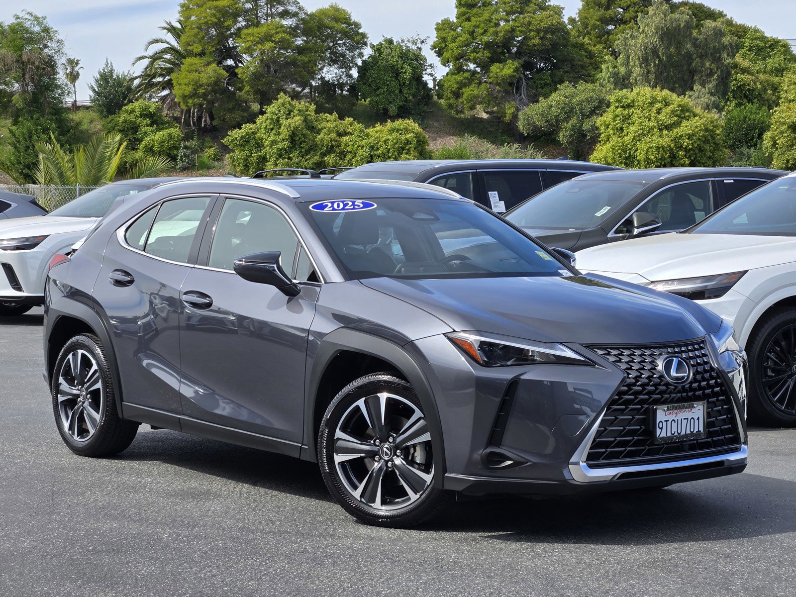Certified 2025 Lexus UX 300h FWD w/ Accessory Package (Z1) image 1