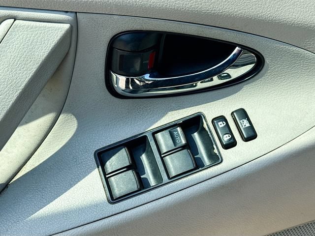 Used 2009 Toyota Camry Hybrid FWD image 12