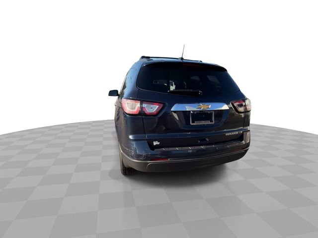 Used 2016 Chevrolet Traverse LS w/ LPO, 'HIT The Road' Package FWD image 6