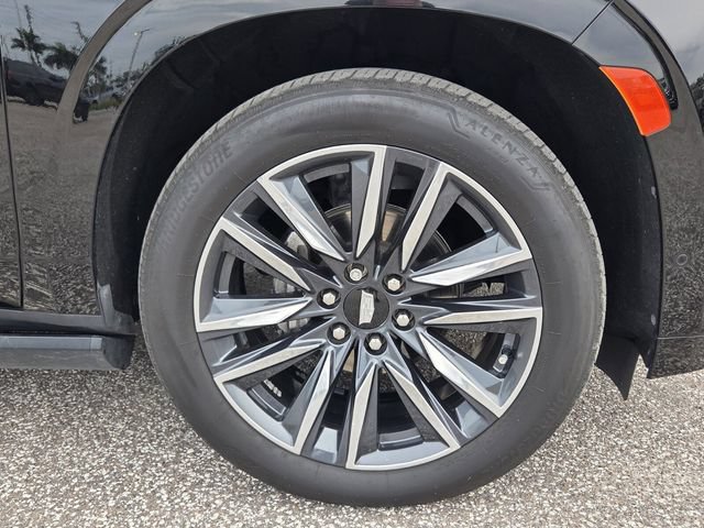 Used 2022 Cadillac Escalade ESV Sport w/ Touring Package AWD/4WD image 11