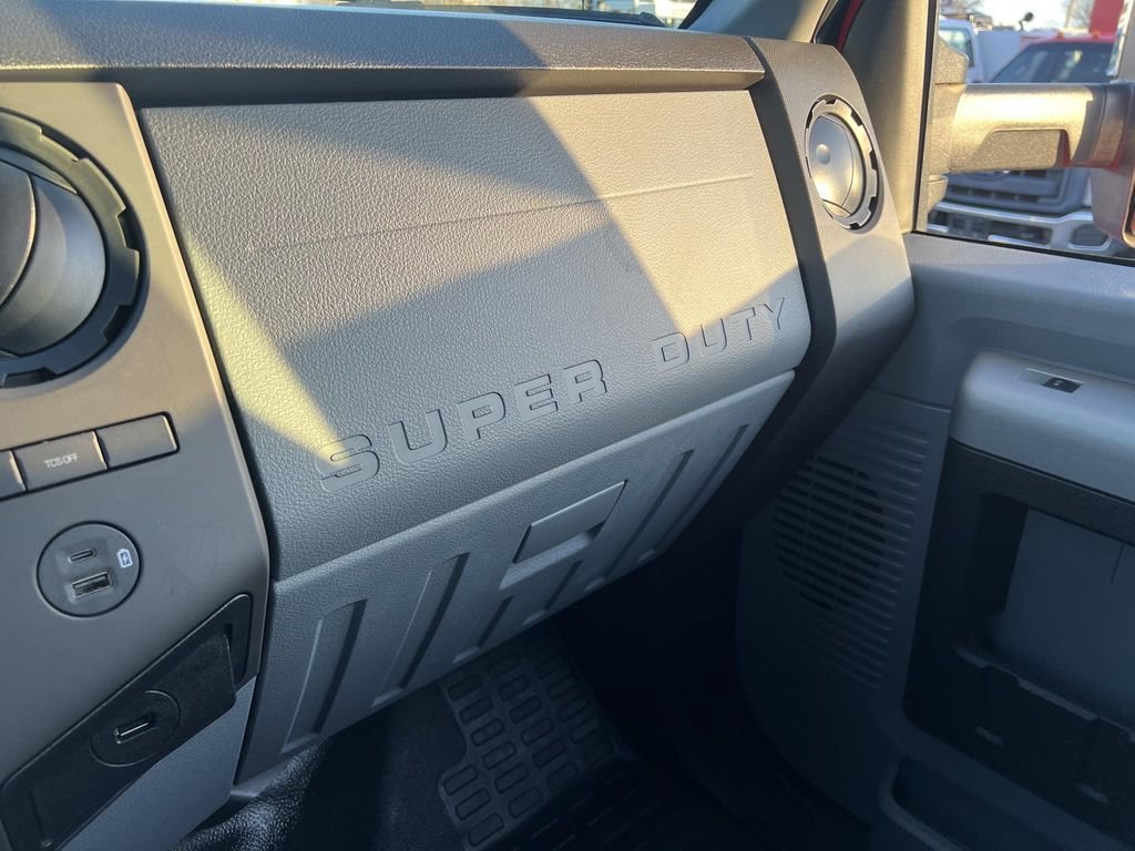Used 2021 Ford F650 2WD Crew Cab Super Duty image 29