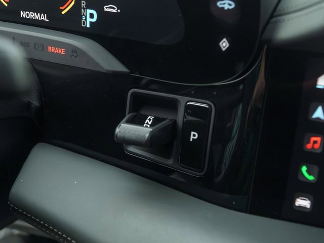 Certified 2022 Porsche Taycan Turbo S image 27