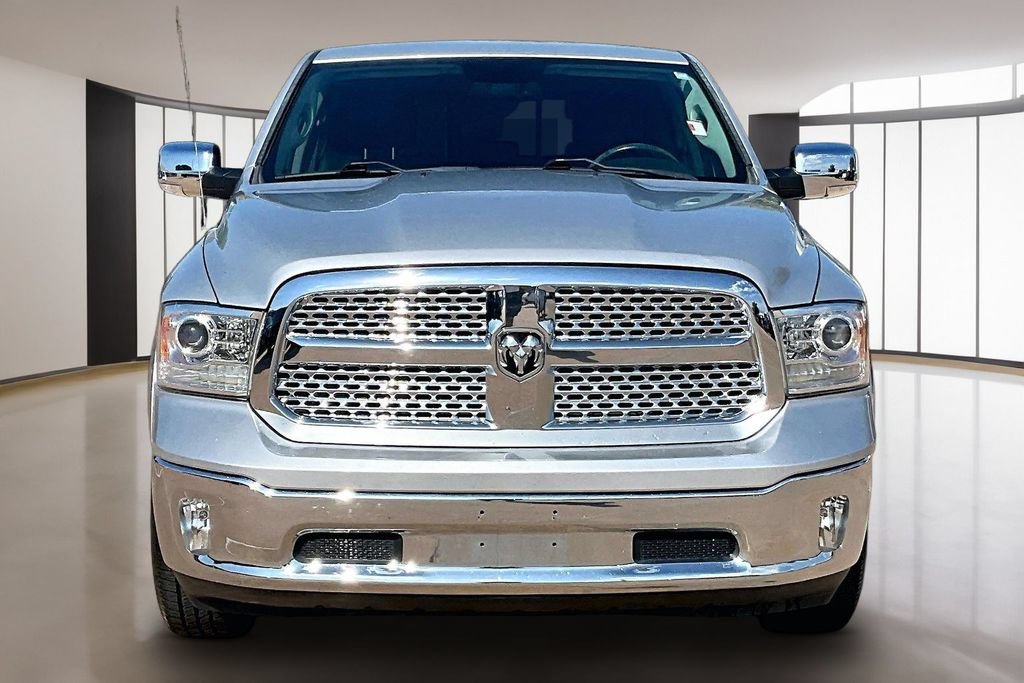 Used 2017 RAM 1500 Laramie RWD image 3