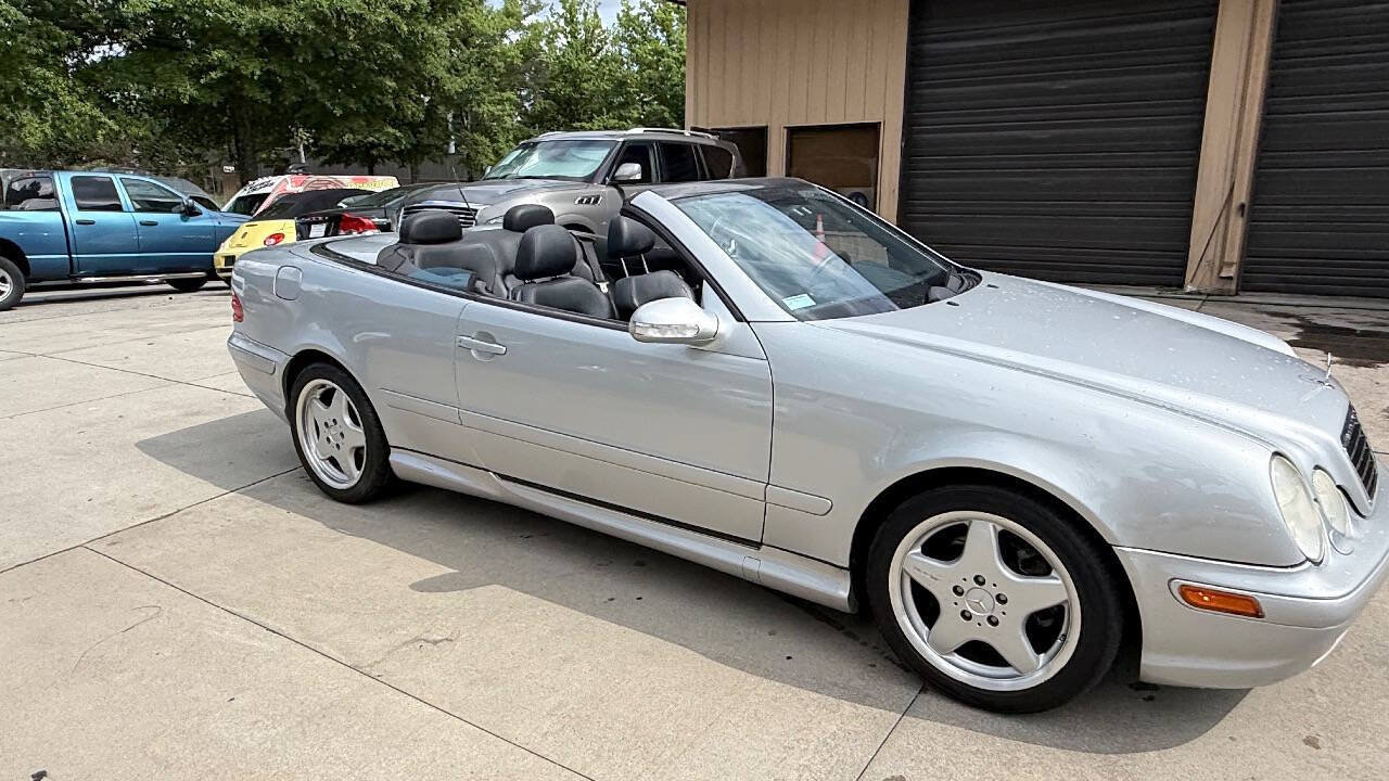 Used 2000 Mercedes-Benz CLK 430 Cabriolet image 13