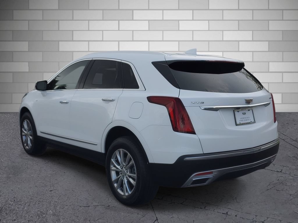Certified 2023 Cadillac XT5 Premium Luxury w/ LPO, Premium Carpet Package FWD image 3