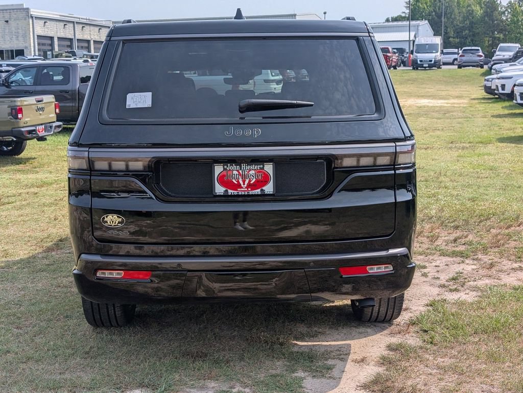 New 2026 Jeep Grand Wagoneer L Limited AWD/4WD image 6