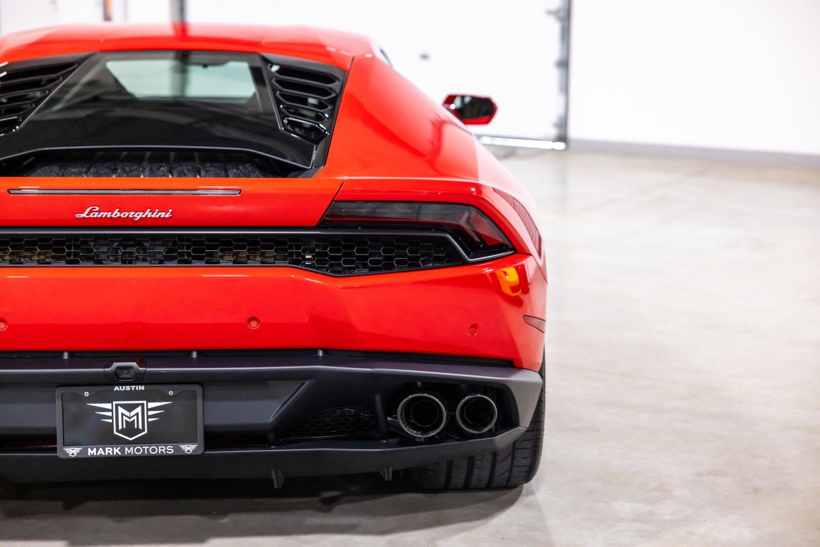 Used 2015 Lamborghini Huracan LP 610-4 AWD/4WD image 13