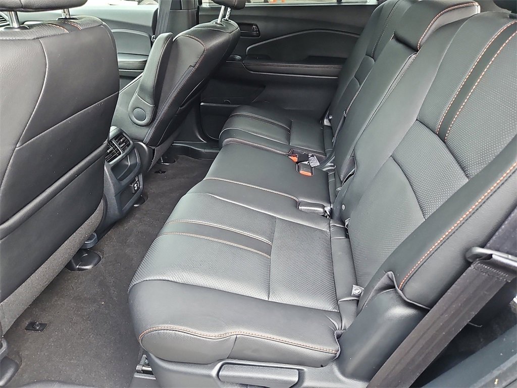 Certified 2022 Honda Passport TrailSport image 30