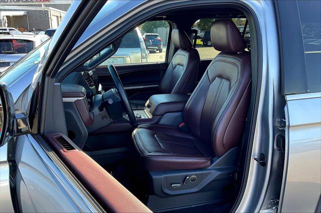 Used 2024 Ford Expedition Max Limited image 17