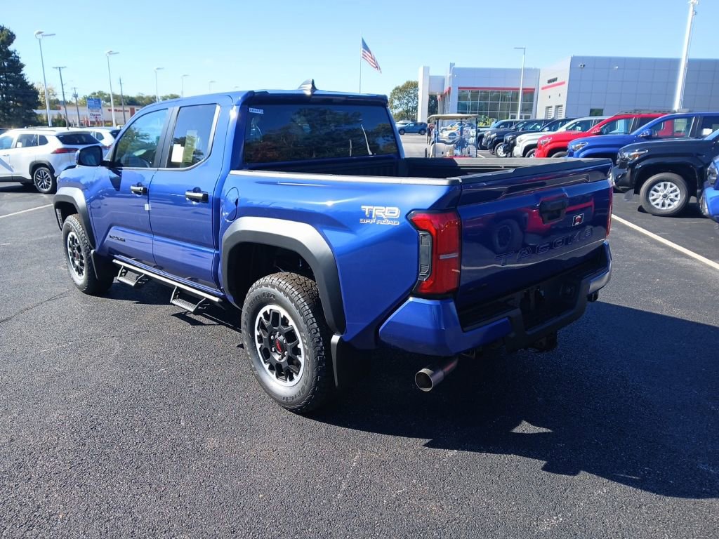 New 2025 Toyota Tacoma TRD Off-Road image 3