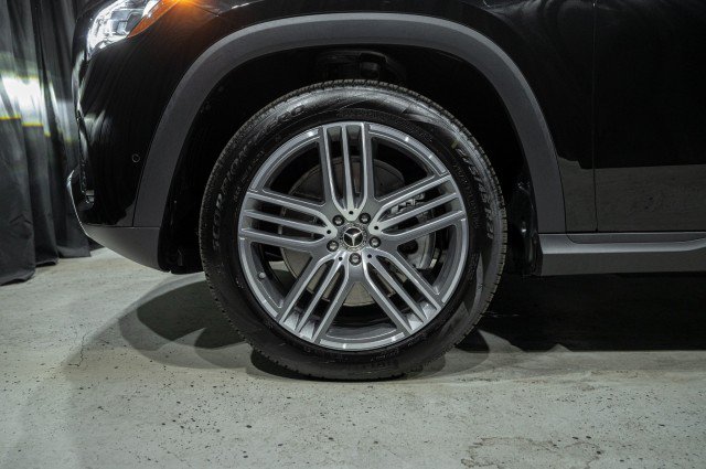 New 2026 Mercedes-Benz GLS 450 4MATIC image 6