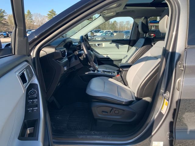 Used 2021 Ford Explorer XLT w/ Equipment Group 202A image 32