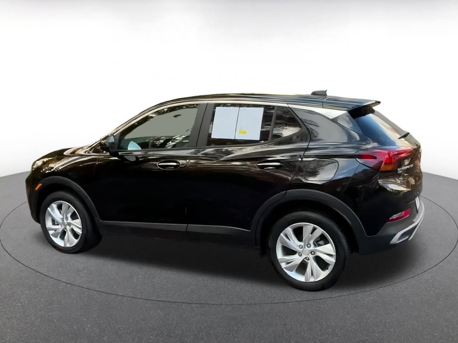 Used 2025 Buick Encore GX Preferred image 10