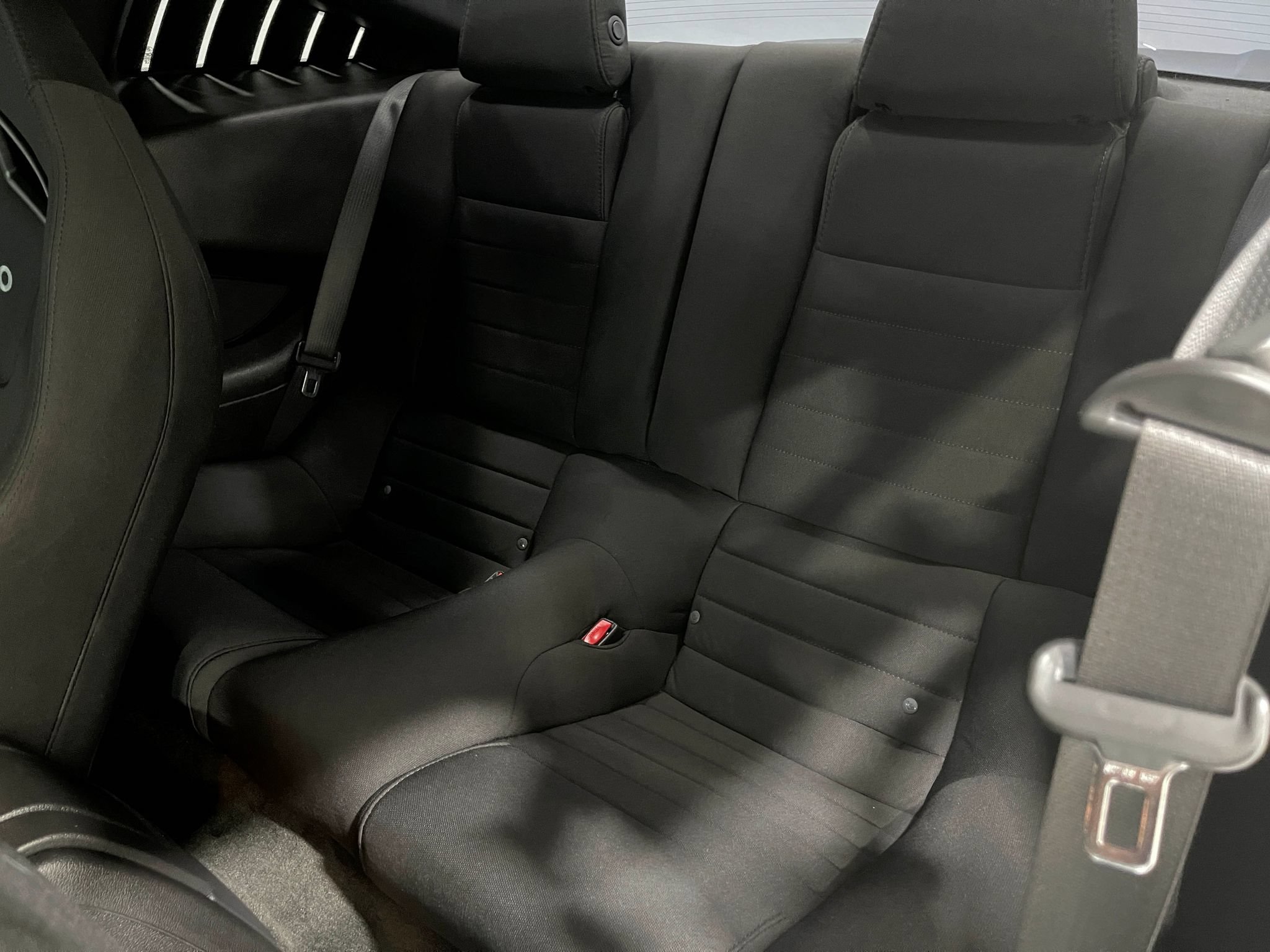 Used 2013 Ford Mustang GT RWD image 27