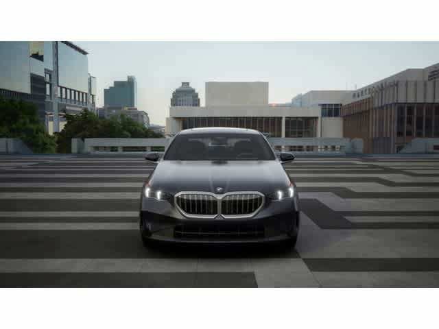 Used 2026 BMW 530i xDrive AWD/4WD image 3