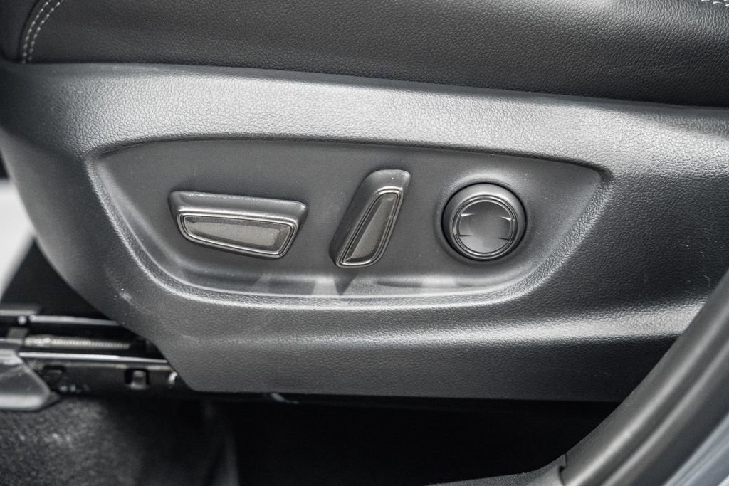 New 2026 Toyota Corolla Cross XLE image 39