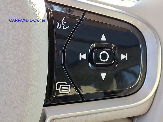 Used 2022 Volvo XC90 T8 Inscription Expression w/ Climate Package image 27