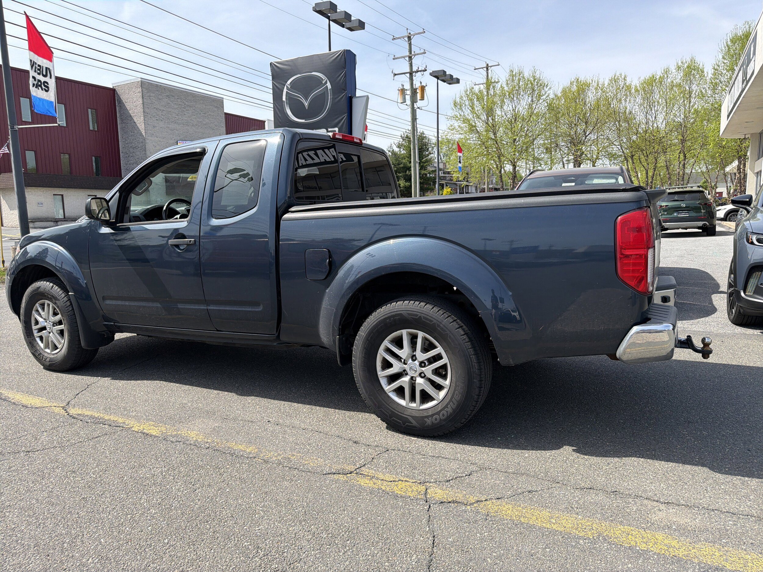 Used 2017 Nissan Frontier SV AWD/4WD image 4