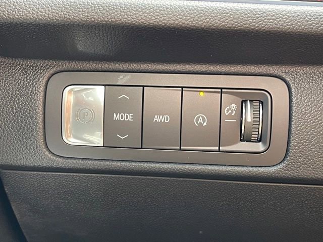 New 2026 Chevrolet Traverse Z71 w/ Driver Confidence Package image 14