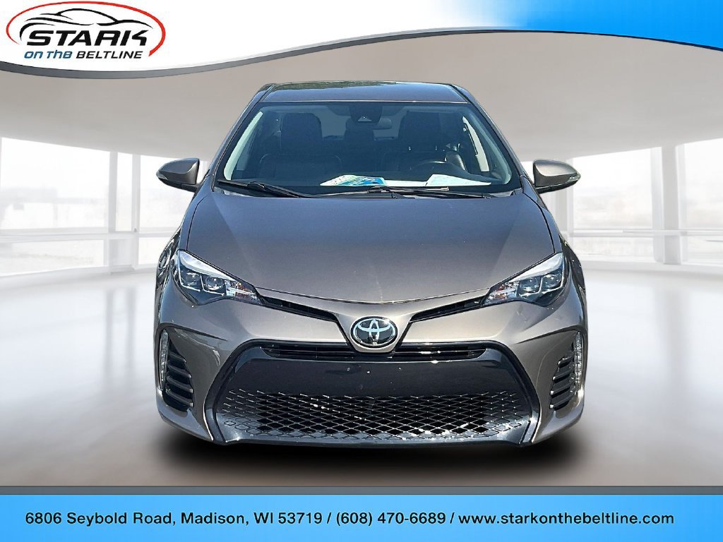 Used 2017 Toyota Corolla SE w/ Carpet Mat Package (TMS) FWD image 2