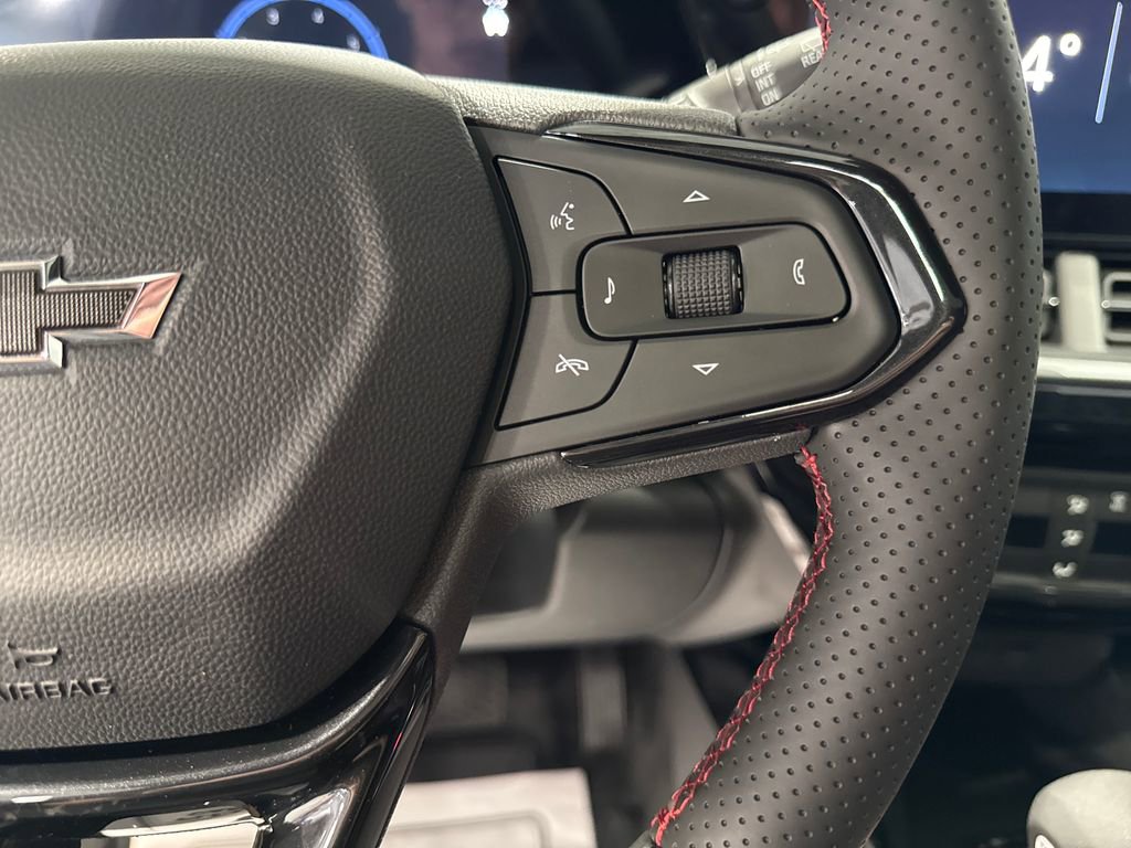 New 2026 Chevrolet Trax RS FWD image 6