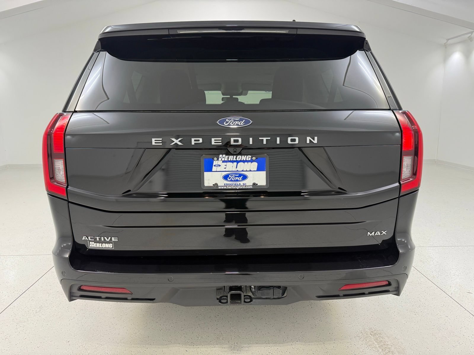 Used 2025 Ford Expedition Max Active AWD/4WD image 5