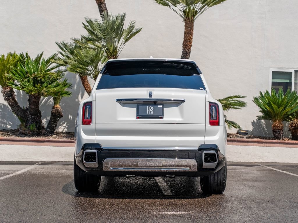 New 2026 Rolls-Royce Cullinan image 47