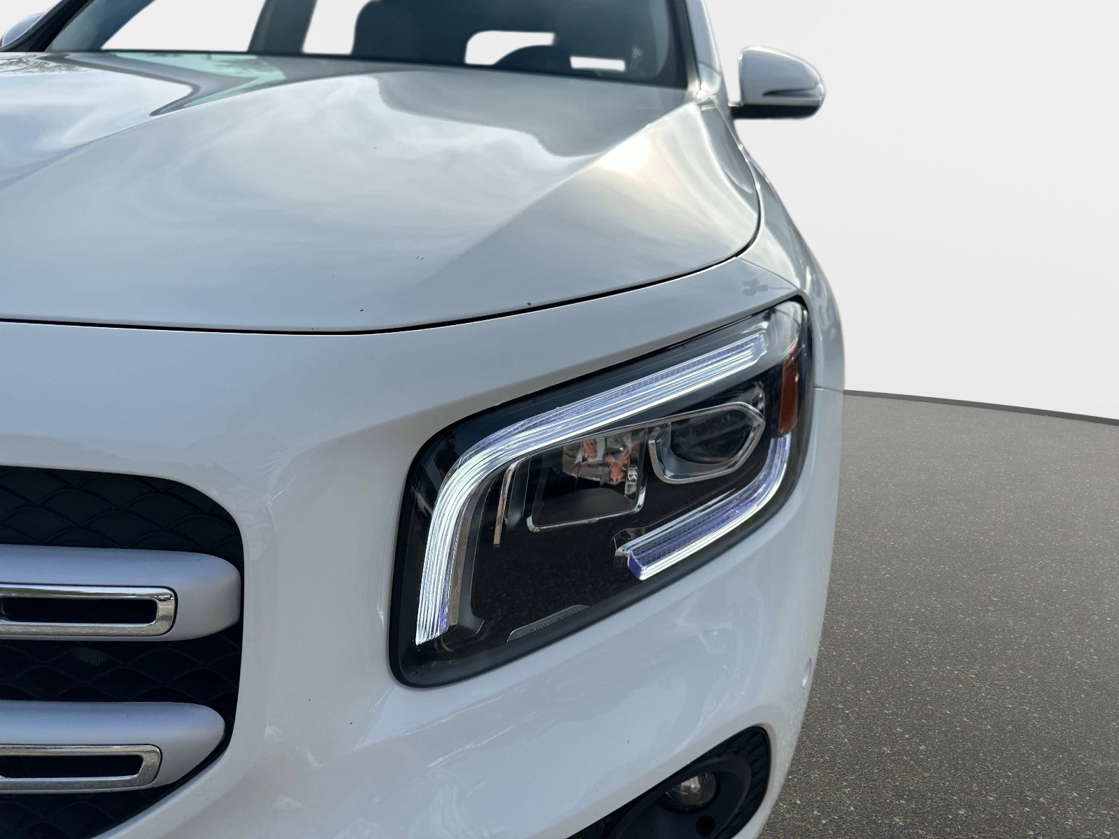 Certified 2023 Mercedes-Benz GLB 250 image 9