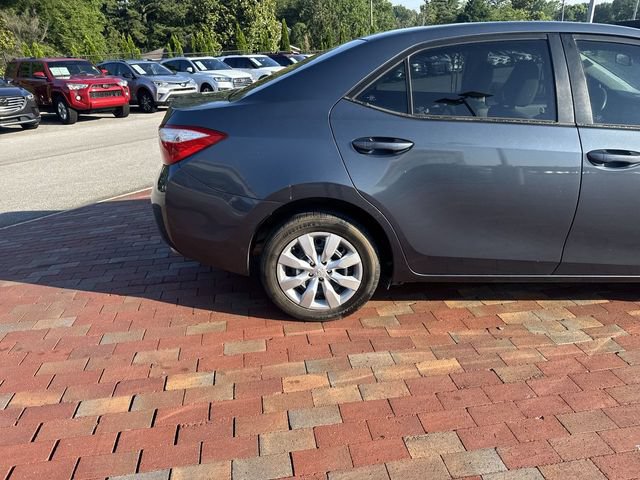 Used 2015 Toyota Corolla LE FWD image 15