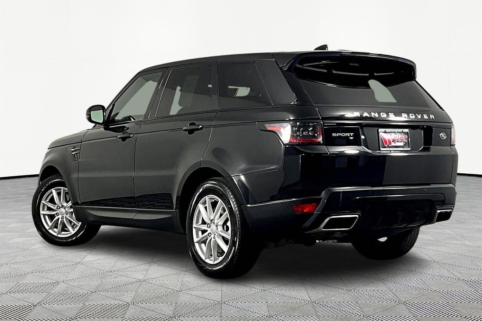 Used 2021 Land Rover Range Rover Sport SE image 4