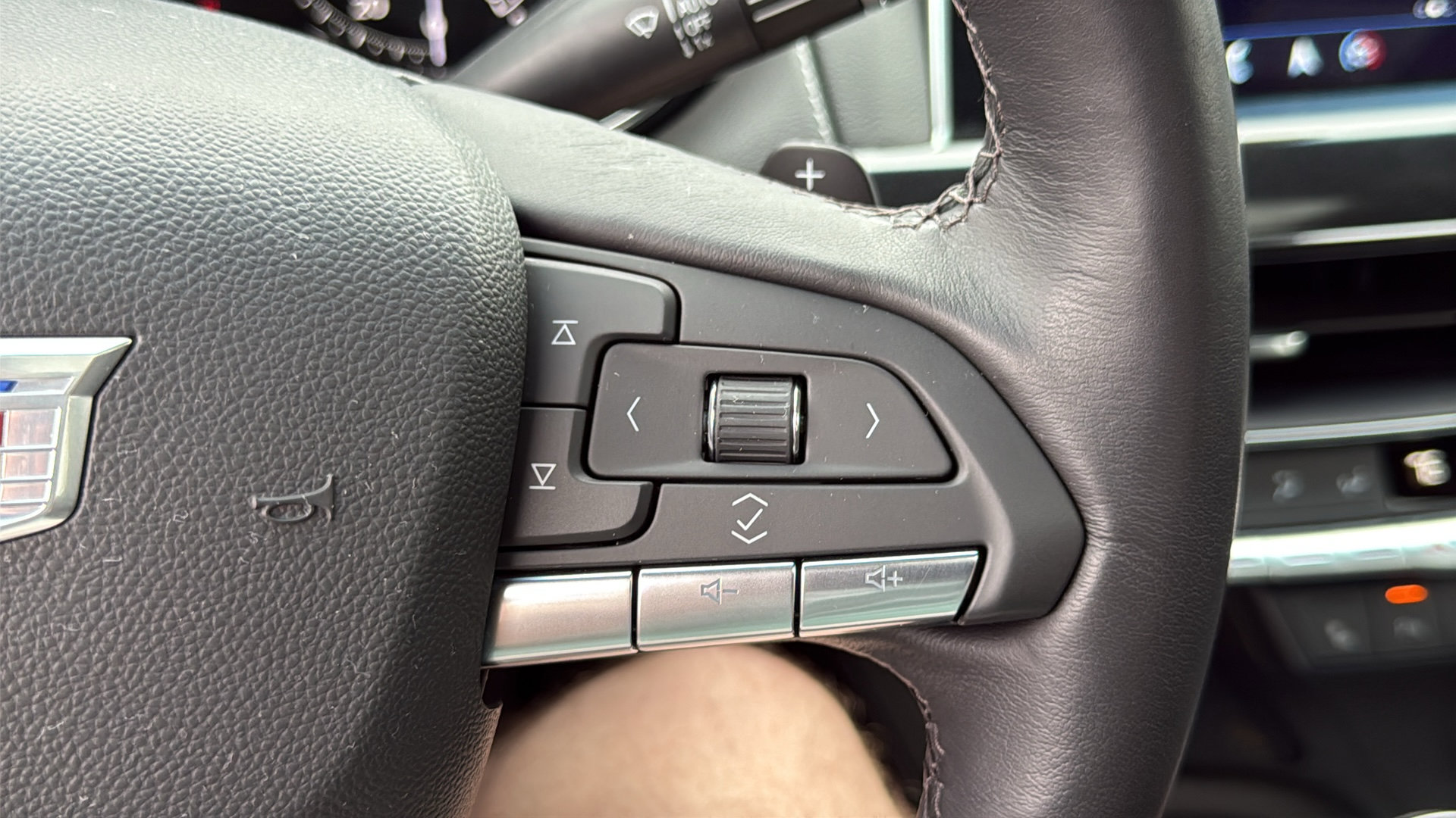 Certified 2024 Cadillac CT5 Luxury w/ Sun And Sound Package image 17