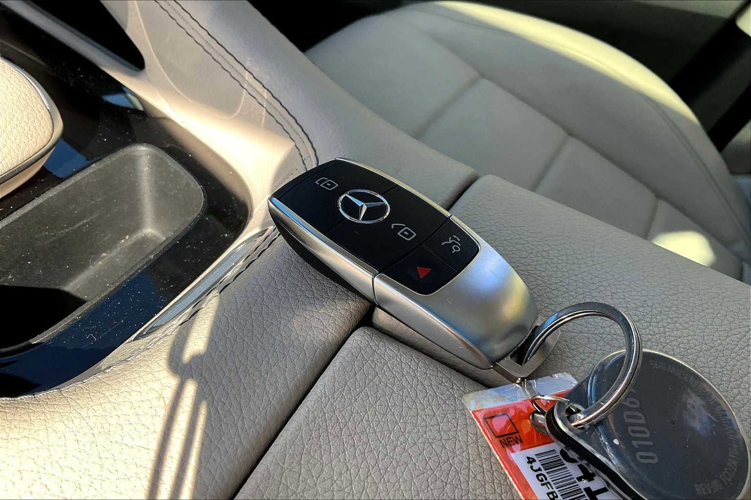 Used 2022 Mercedes-Benz GLE 350 4MATIC image 14