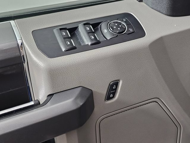 Used 2015 Ford F150 XLT w/ Equipment Group 302A Luxury AWD/4WD image 25