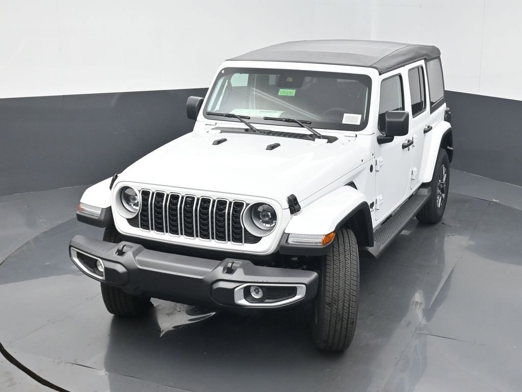 New 2025 Jeep Wrangler Sahara image 32