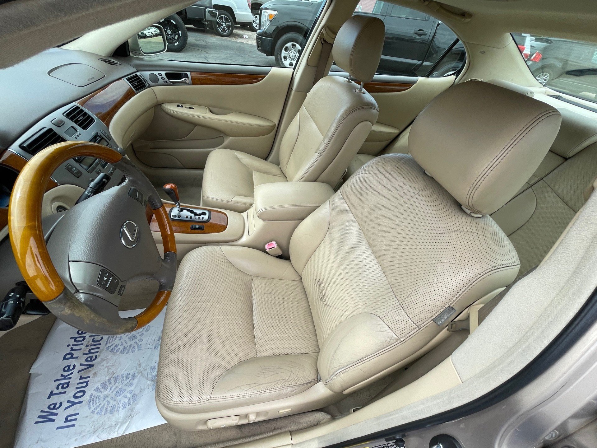 Used 2005 Lexus ES 330 FWD image 14